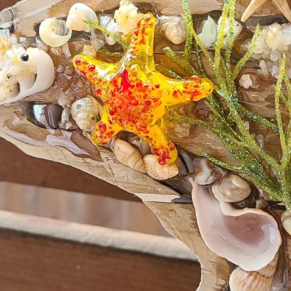 RESIN DECOR - Picture 3 of 7